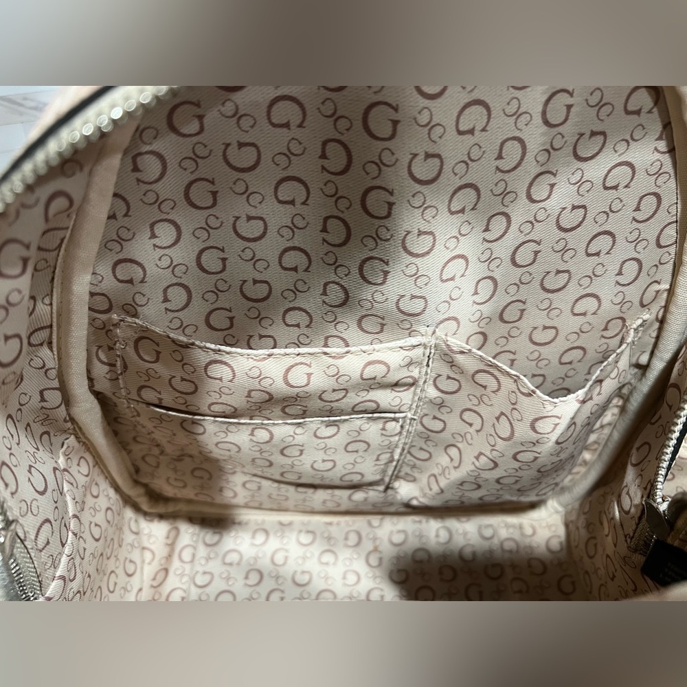 Guess Mid Size Backpack - Picture 10 of 10